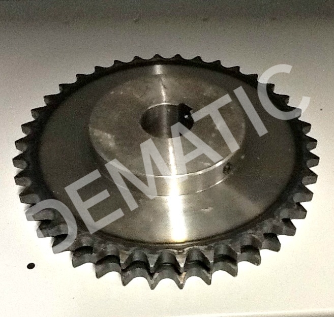 SPROCKET 12B-2 38T 40B 12x3.3KEY